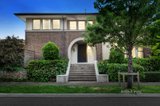 https://images.listonce.com.au/custom/160x/listings/11-elmington-avenue-forest-hill-vic-3131/040/01136040_img_12.jpg?pRC2MYeLm2g