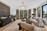 https://images.listonce.com.au/custom/160x/listings/11-elmington-avenue-forest-hill-vic-3131/524/01951524_img_02.jpg?7xNASbNQtFQ