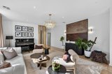 https://images.listonce.com.au/custom/160x/listings/11-elmington-avenue-forest-hill-vic-3131/524/01951524_img_07.jpg?xKG1oqAUY-w