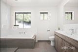 https://images.listonce.com.au/custom/160x/listings/11-emary-court-yarra-glen-vic-3775/070/01982070_img_08.jpg?2ifkdMK8NlQ