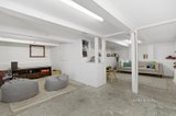 https://images.listonce.com.au/custom/160x/listings/11-emerald-street-mount-waverley-vic-3149/899/01718899_img_11.jpg?Dh-N-LdhFvI