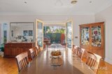 https://images.listonce.com.au/custom/160x/listings/11-emu-avenue-altona-vic-3018/821/01985821_img_08.jpg?IxI81qbjGxw