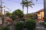 https://images.listonce.com.au/custom/160x/listings/11-emu-avenue-altona-vic-3018/821/01985821_img_13.jpg?cIp0bndHFos