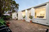 https://images.listonce.com.au/custom/160x/listings/11-epworth-court-glen-waverley-vic-3150/145/01975145_img_15.jpg?ysU2NdV1bBk