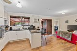 https://images.listonce.com.au/custom/160x/listings/11-erie-avenue-rowville-vic-3178/216/01594216_img_05.jpg?BDtc-U2rCO8