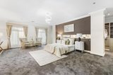 https://images.listonce.com.au/custom/160x/listings/11-fernhurst-drive-glen-waverley-vic-3150/602/01722602_img_12.jpg?m3gVGTFoR8E