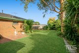 https://images.listonce.com.au/custom/160x/listings/11-firestone-court-sunbury-vic-3429/557/01772557_img_11.jpg?kr7WUOXOzXo
