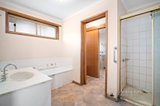 https://images.listonce.com.au/custom/160x/listings/11-florence-court-brown-hill-vic-3350/893/01079893_img_07.jpg?7ZcuJ98fiQ4