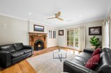 https://images.listonce.com.au/custom/160x/listings/11-francis-crescent-mount-evelyn-vic-3796/858/01600858_img_02.jpg?oBVipuxJF9c