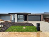 https://images.listonce.com.au/custom/160x/listings/11-frangipani-avenue-charlemont-vic-3217/975/01980975_img_05.jpg?2X07lWg5Dkk