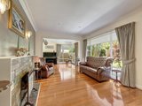 https://images.listonce.com.au/custom/160x/listings/11-frank-street-balwyn-north-vic-3104/862/00828862_img_03.jpg?OyqNPM3phuM