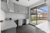 https://images.listonce.com.au/custom/160x/listings/11-fulton-retreat-sunshine-north-vic-3020/283/01982283_img_10.jpg?X2xWMdLtB2g