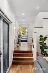 https://images.listonce.com.au/custom/160x/listings/11-gedye-street-doncaster-east-vic-3109/434/01927434_img_02.jpg?9QtvIyKvids
