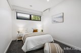 https://images.listonce.com.au/custom/160x/listings/11-gee-court-nunawading-vic-3131/580/01984580_img_07.jpg?r_p639fo5og