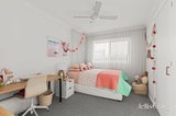 https://images.listonce.com.au/custom/160x/listings/11-geelong-road-barwon-heads-vic-3227/978/01931978_img_12.jpg?zpbf5fBUH0g