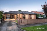 https://images.listonce.com.au/custom/160x/listings/11-gezireh-street-pascoe-vale-south-vic-3044/191/01830191_img_01.jpg?WnUkA71yNig