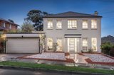 https://images.listonce.com.au/custom/160x/listings/11-glen-court-glen-waverley-vic-3150/769/01295769_img_01.jpg?9_EYoO1sNjA