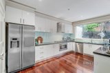 https://images.listonce.com.au/custom/160x/listings/11-glen-court-glen-waverley-vic-3150/769/01295769_img_06.jpg?q3vMwGRmhLE