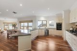 https://images.listonce.com.au/custom/160x/listings/11-glen-view-close-diamond-creek-vic-3089/868/00826868_img_03.jpg?OCK-jX2UzNw