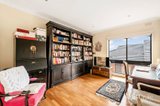 https://images.listonce.com.au/custom/160x/listings/11-goble-street-niddrie-vic-3042/204/01969204_img_06.jpg?qzu0c6E9xoA