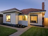 https://images.listonce.com.au/custom/160x/listings/11-godfrey-street-east-geelong-vic-3219/654/01699654_img_14.jpg?wNeYax83BJE