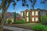 https://images.listonce.com.au/custom/160x/listings/11-golden-glen-road-forest-hill-vic-3131/877/00802877_img_01.jpg?h0Tikv9aXYo