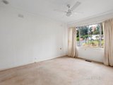 https://images.listonce.com.au/custom/160x/listings/11-gordons-road-templestowe-lower-vic-3107/610/01113610_img_06.jpg?iXiq9Q5K9IE