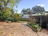 https://images.listonce.com.au/custom/160x/listings/11-gordons-road-templestowe-lower-vic-3107/610/01113610_img_09.jpg?1B-jLUC78Hs