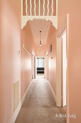 https://images.listonce.com.au/custom/160x/listings/11-green-street-northcote-vic-3070/005/01984005_img_08.jpg?FJcjJs3UARg