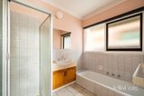 https://images.listonce.com.au/custom/160x/listings/11-green-street-northcote-vic-3070/005/01984005_img_10.jpg?d781n8dn1oM