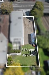 https://images.listonce.com.au/custom/160x/listings/11-green-street-prahran-vic-3181/030/01481030_img_04.jpg?yHNziaVqgeA