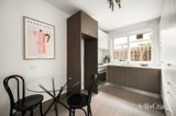 https://images.listonce.com.au/custom/160x/listings/11-greig-court-elwood-vic-3184/801/01985801_img_05.jpg?1CITtic-tmo