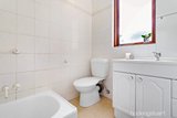 https://images.listonce.com.au/custom/160x/listings/11-grosvenor-road-glen-iris-vic-3146/231/01685231_img_06.jpg?fdWFsewq9bo