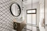 https://images.listonce.com.au/custom/160x/listings/11-guildford-road-surrey-hills-vic-3127/994/01956994_img_11.jpg?8afqaT9V8HQ