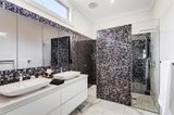 https://images.listonce.com.au/custom/160x/listings/11-gwendoline-avenue-bentleigh-vic-3204/941/00580941_img_07.jpg?DKxOJUbX2Cw