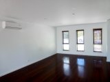 https://images.listonce.com.au/custom/160x/listings/11-gwyther-road-highton-vic-3216/629/01735629_img_10.jpg?S7VBQDJzWmo