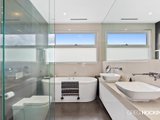 https://images.listonce.com.au/custom/160x/listings/11-hannan-street-williamstown-vic-3016/488/01203488_img_17.jpg?T88tQUEmVh0