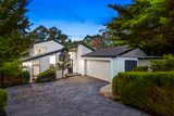 https://images.listonce.com.au/custom/160x/listings/11-harman-close-doncaster-east-vic-3109/291/01743291_img_01.jpg?LFSyZvL_0oQ