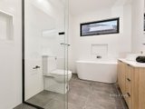 https://images.listonce.com.au/custom/160x/listings/11-hayes-road-strathmore-vic-3041/841/00973841_img_05.jpg?WsclvW7945Q