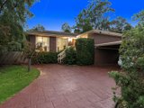 https://images.listonce.com.au/custom/160x/listings/11-hayride-lane-chirnside-park-vic-3116/498/01524498_img_01.jpg?INh_g2IXhfc