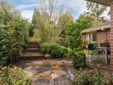 https://images.listonce.com.au/custom/160x/listings/11-hayride-lane-chirnside-park-vic-3116/498/01524498_img_15.jpg?yfytvH4YTqU