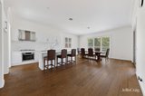 https://images.listonce.com.au/custom/160x/listings/11-head-street-balwyn-vic-3103/049/01856049_img_02.jpg?UwXNVEOWfJk