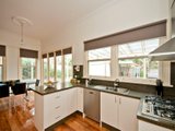 https://images.listonce.com.au/custom/160x/listings/11-heathfield-rise-box-hill-north-vic-3129/953/01743953_img_02.jpg?PzTCQy528Ng