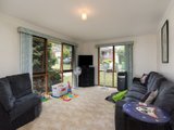 https://images.listonce.com.au/custom/160x/listings/11-helena-road-lilydale-vic-3140/382/01524382_img_02.jpg?11tA4BeZh9c