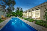 https://images.listonce.com.au/custom/160x/listings/11-heller-street-brunswick-vic-3056/064/00508064_img_03.jpg?M87IENJGkGI