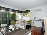 https://images.listonce.com.au/custom/160x/listings/11-heriot-place-williamstown-vic-3016/150/01614150_img_06.jpg?fP8hHN9yP4o