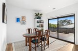 https://images.listonce.com.au/custom/160x/listings/11-hill-view-court-mckenzie-hill-vic-3451/856/01594856_img_13.jpg?EHctYDU1J70