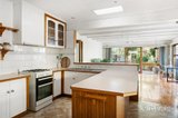 https://images.listonce.com.au/custom/160x/listings/11-hilltop-avenue-macleod-vic-3085/132/01938132_img_07.jpg?oUG-PVCWa7o