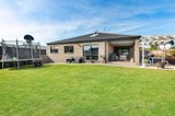 https://images.listonce.com.au/custom/160x/listings/11-hillview-road-brown-hill-vic-3350/093/01358093_img_11.jpg?iHQsmkVZaxo