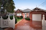 https://images.listonce.com.au/custom/160x/listings/11-holberg-street-moonee-ponds-vic-3039/202/01638202_img_01.jpg?jCJCLWfsJVI